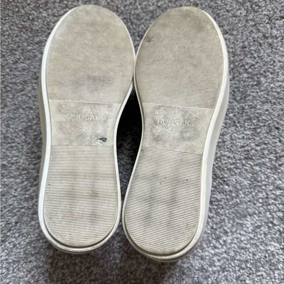 RUDSAK Monochrome Snake Print Platform Shoes - Picture 6 of 8